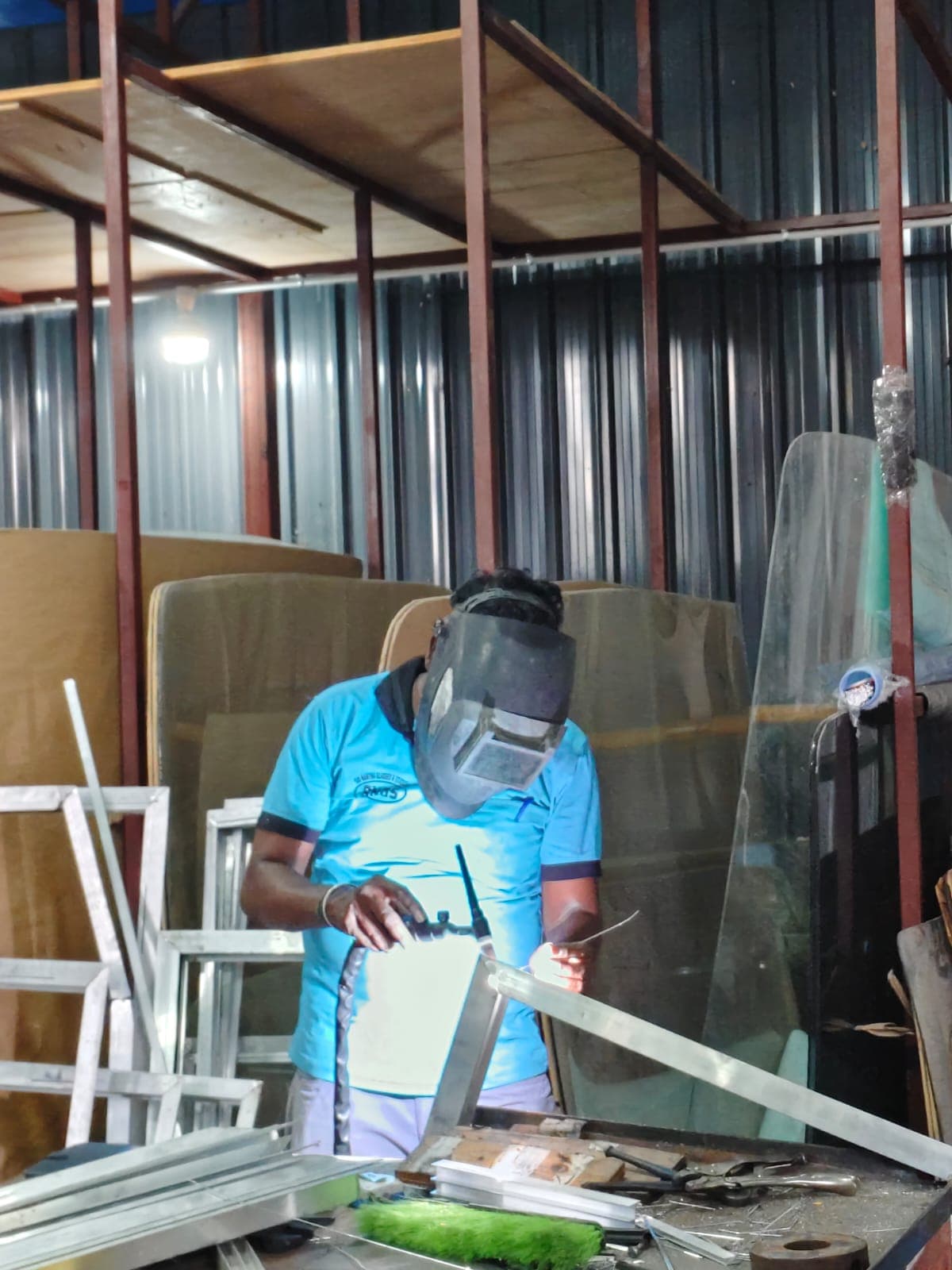 Automotive workshop glazier and mechanic supplies